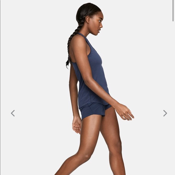 Featherweight Hurdle Tank in navy - Picture 4 of 7